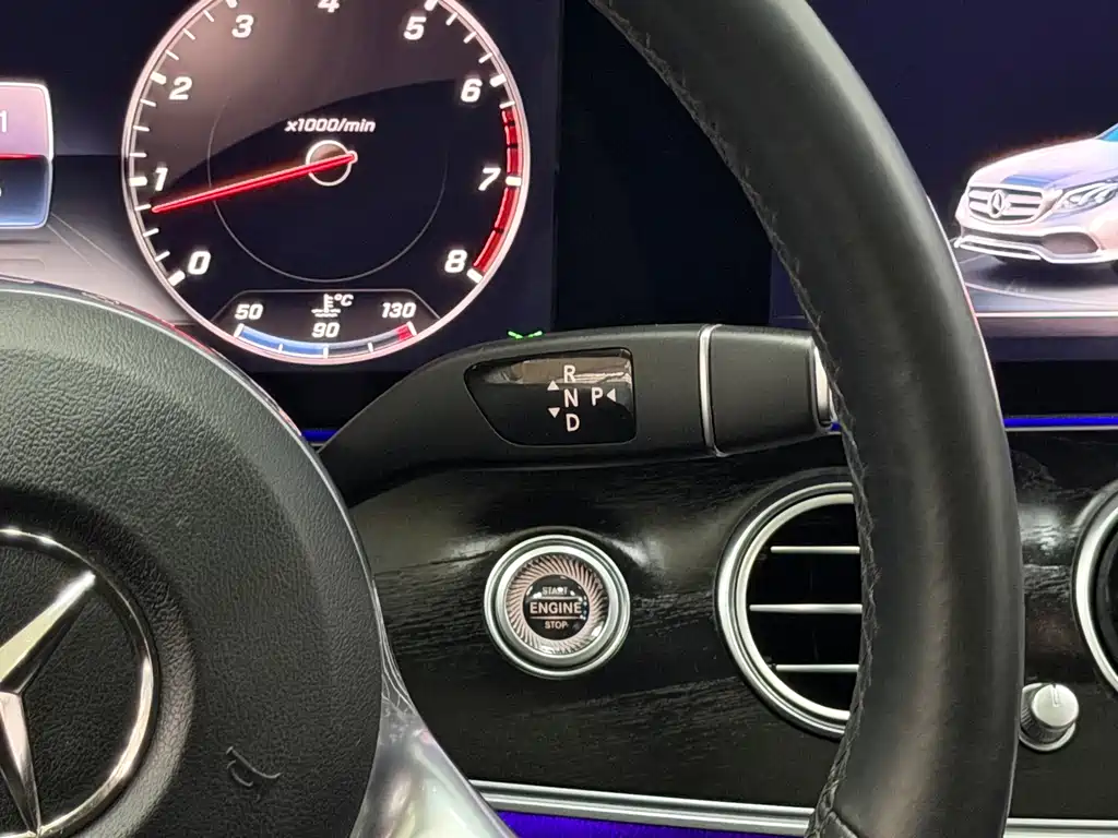 Mercedes-Benz E-Class E 2019 E 200 L Sport
