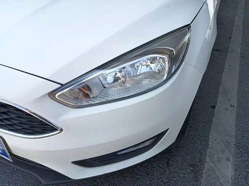 Ford Focus — миниатюра 24