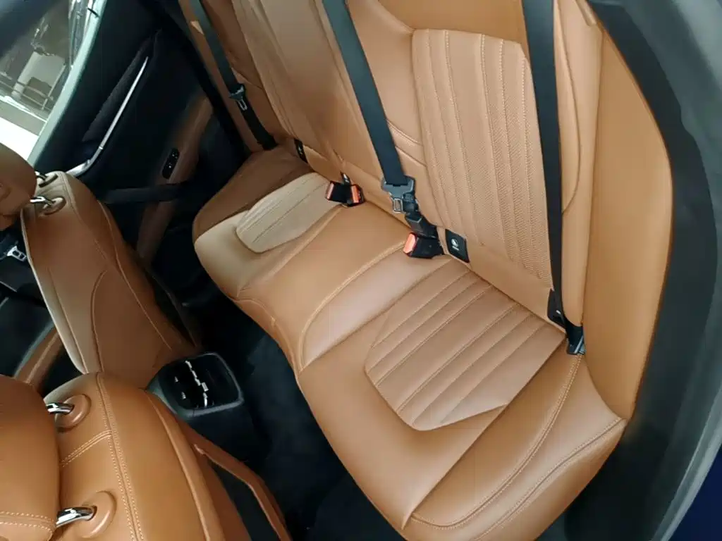 Maserati Ghibli — миниатюра 17