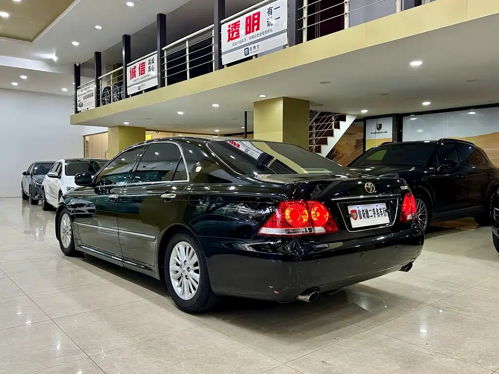 Toyota Crown 2007 2.5L Royal