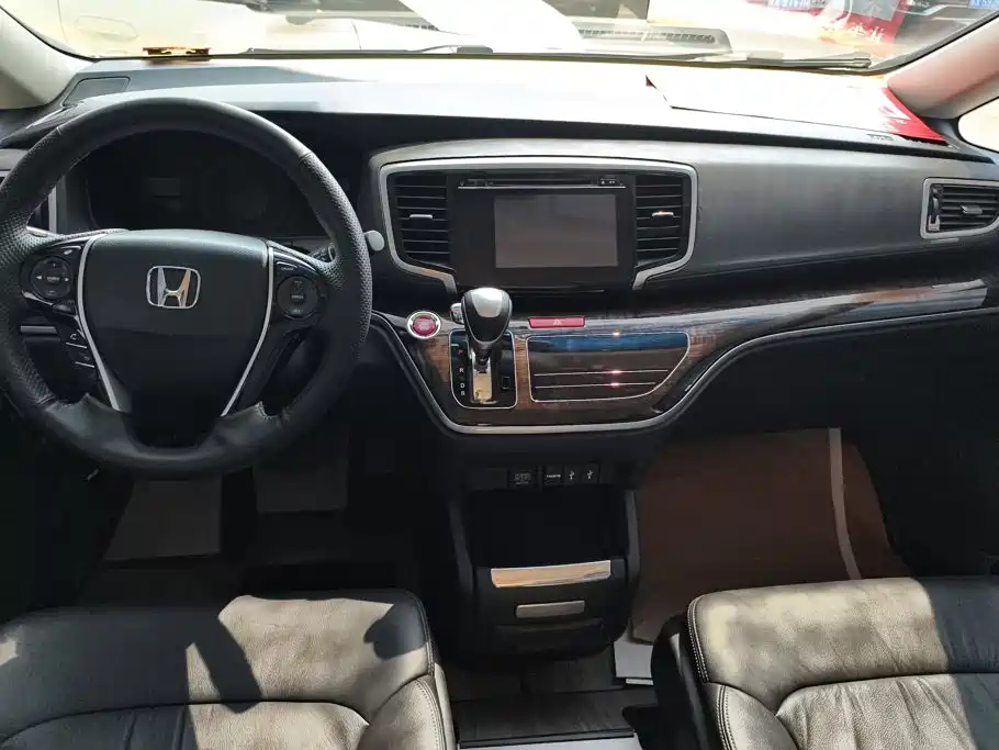 Honda Odyssey — миниатюра 12