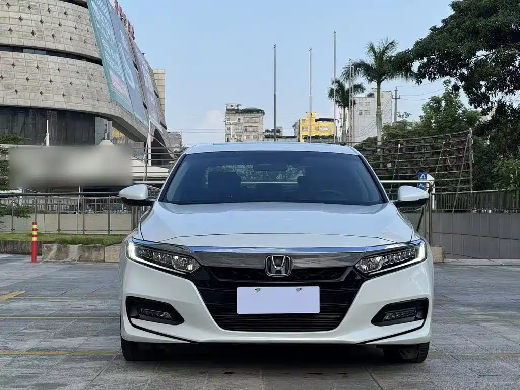 Honda Accord — миниатюра 4