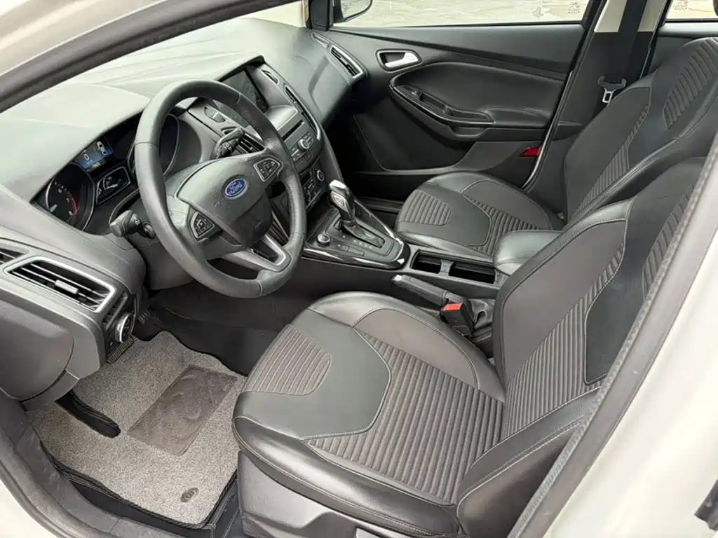 Ford Focus — миниатюра 12