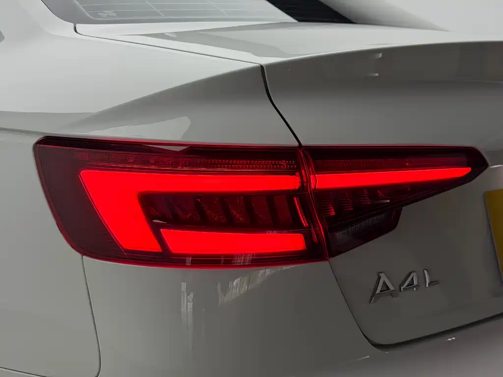 Audi A4L — фотографии объявления, Фото 19