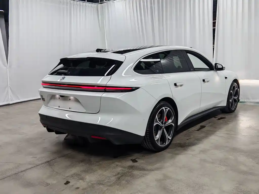 NIO ET5T — миниатюра 6