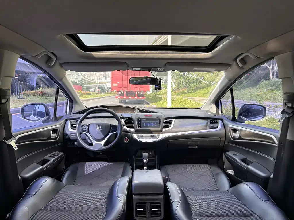 Honda Jade — миниатюра 13
