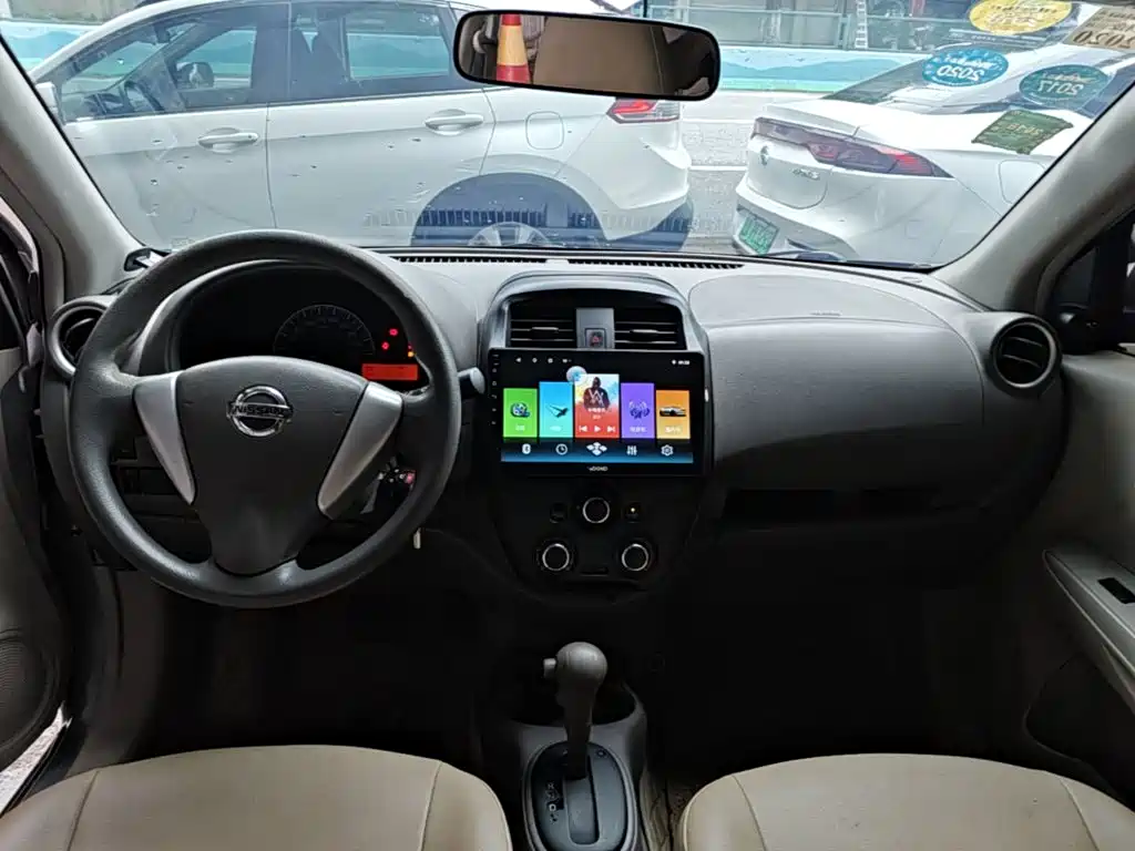 Nissan Sunny — миниатюра 10