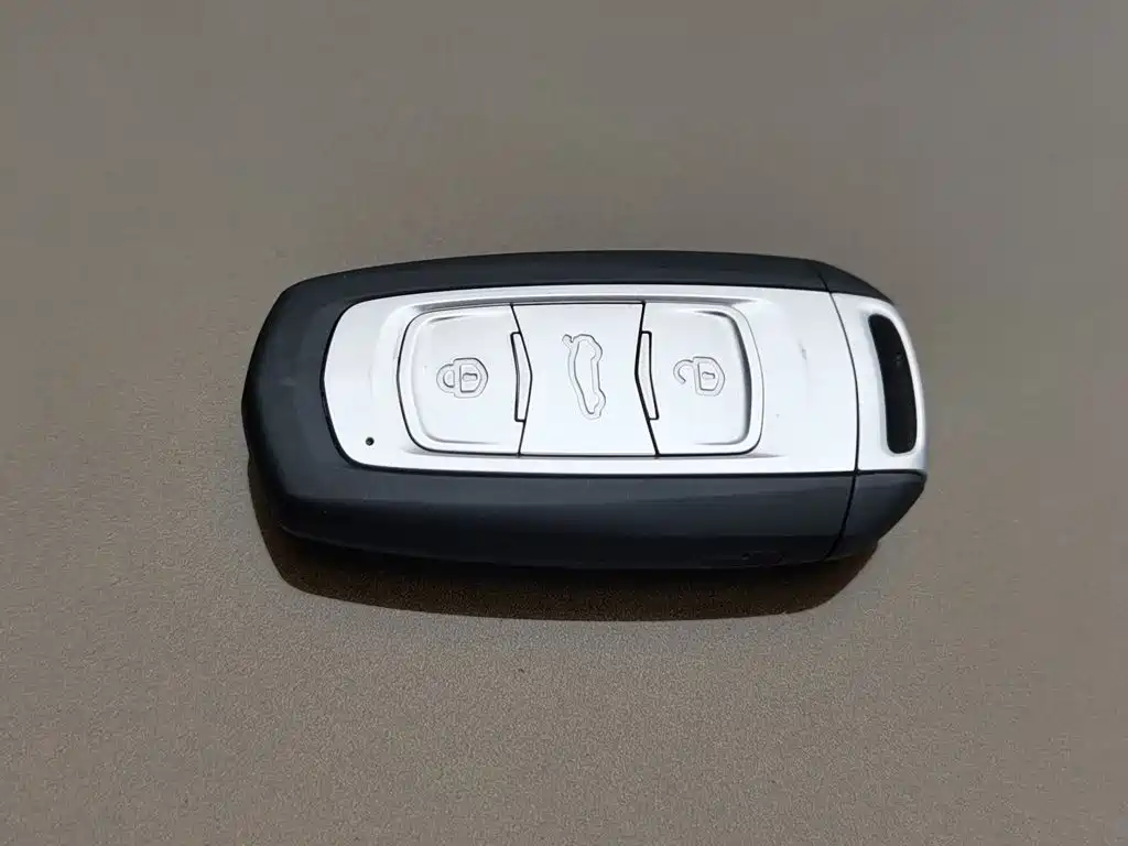 Geely Boyue — миниатюра 19