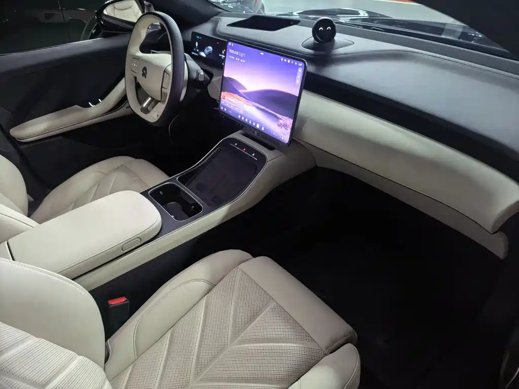 NIO ET5T — миниатюра 5
