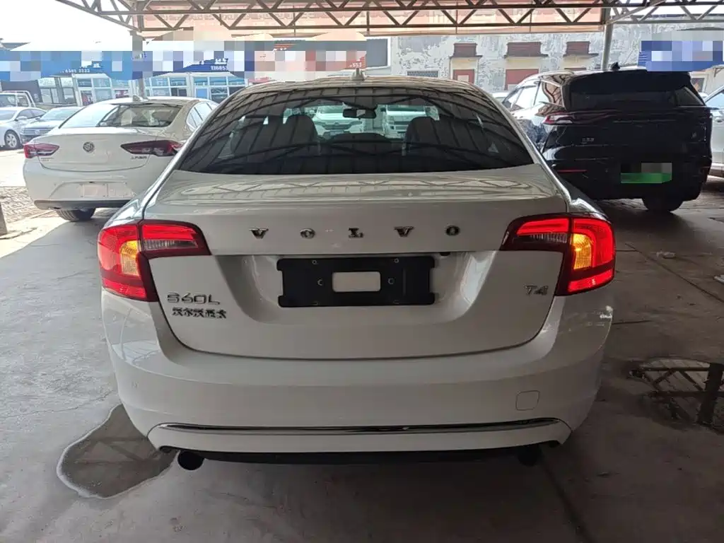Volvo S60 — миниатюра 6