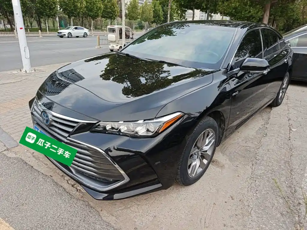 Toyota Avalon — миниатюра 2