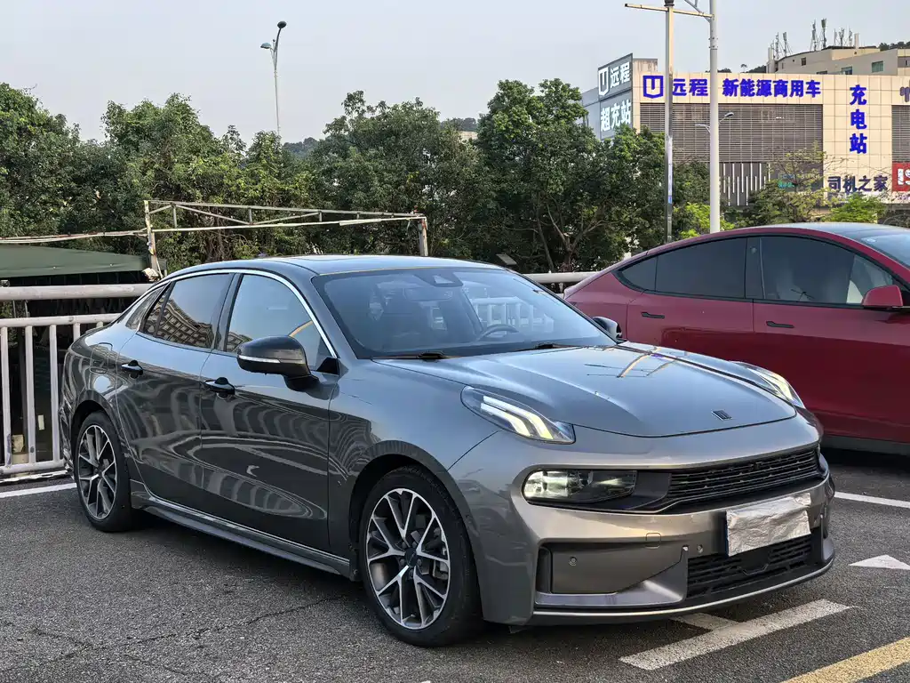 Lynk & Co 03 — миниатюра 3
