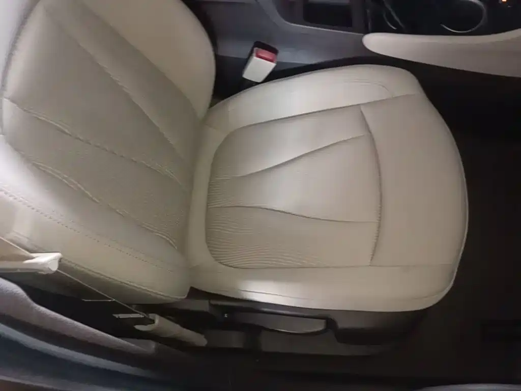 Buick Verano — миниатюра 25
