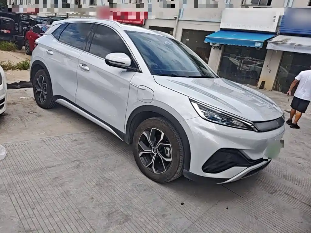 BYD Yuan Plus — миниатюра 4