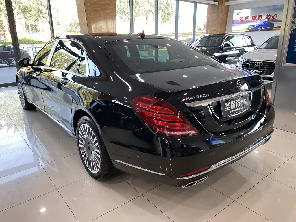 Mercedes-Benz S-Class — миниатюра 6