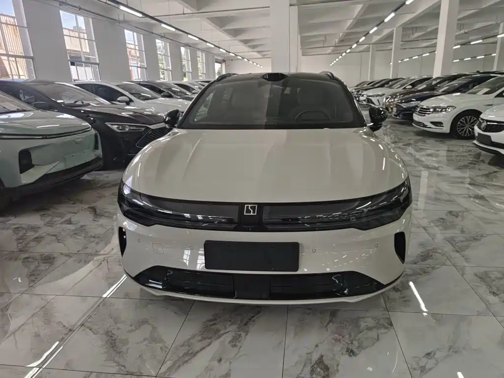 Zeekr Крайний Криптон 007 GT — миниатюра 4