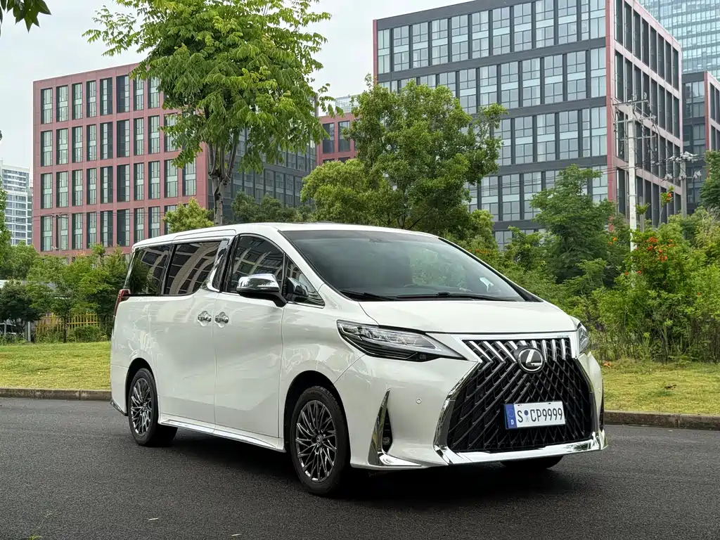 Toyota Alphard 2018 3.5L Luxury