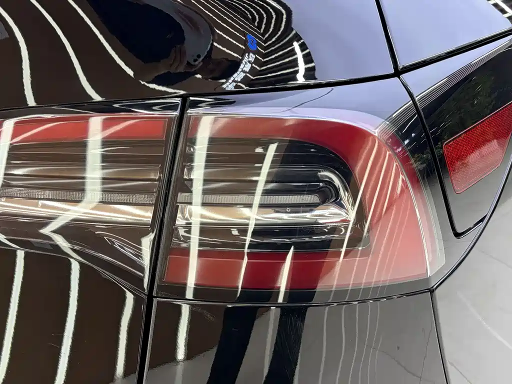 Tesla Model Y — фотографии объявления, Фото 13