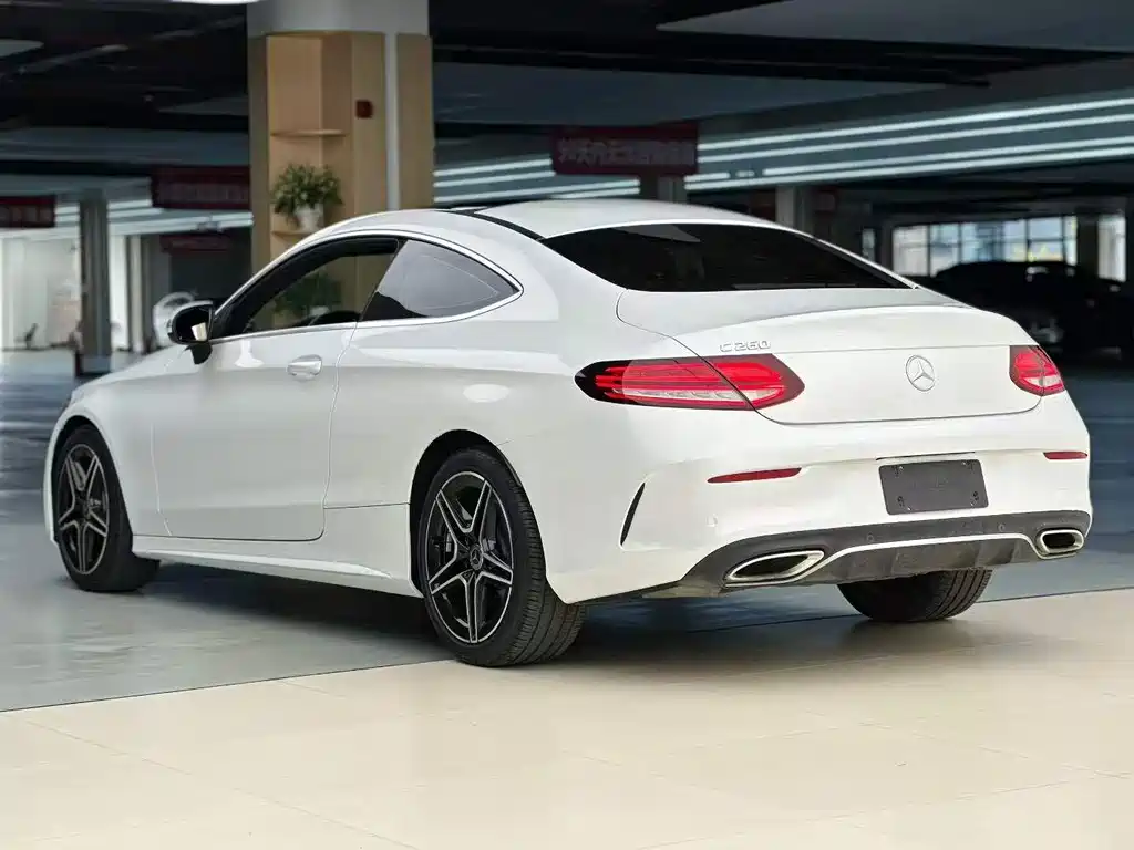 Mercedes-Benz C-Class (Import) — миниатюра 8