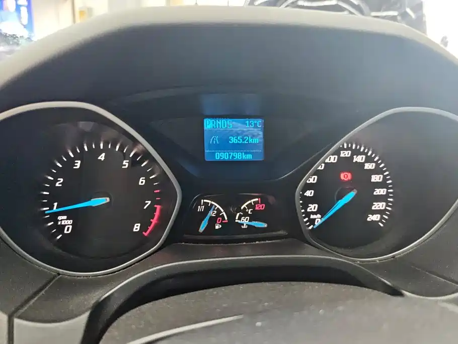 Ford Focus — миниатюра 14