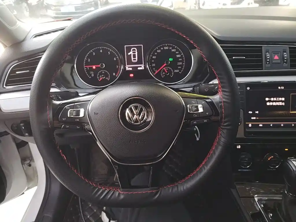 Volkswagen Lamando — миниатюра 11