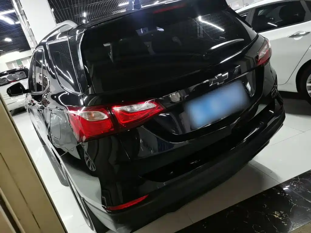 Chevrolet Equinox — миниатюра 5
