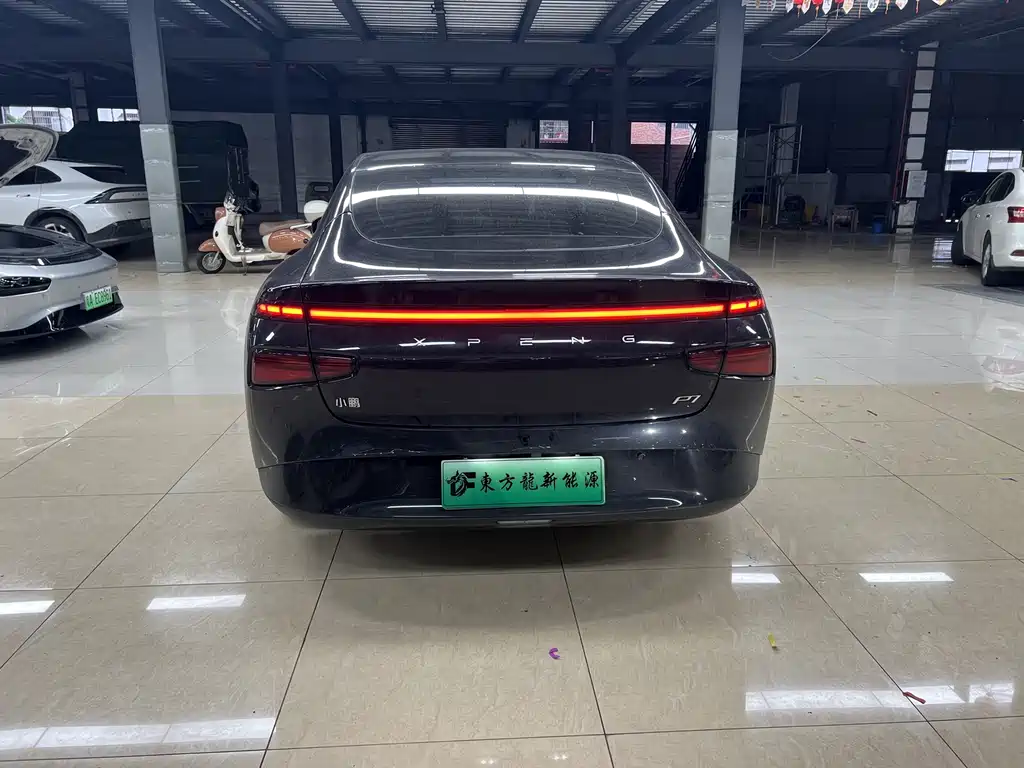 XPeng P7 — миниатюра 7