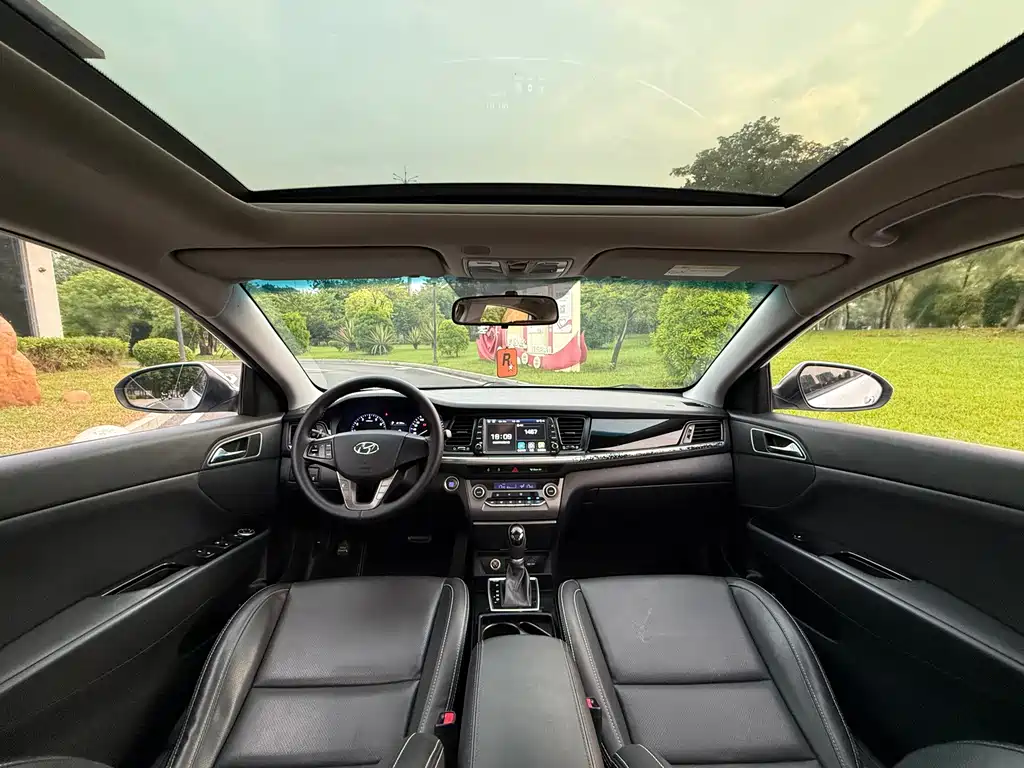 Hyundai Mistra — миниатюра 17