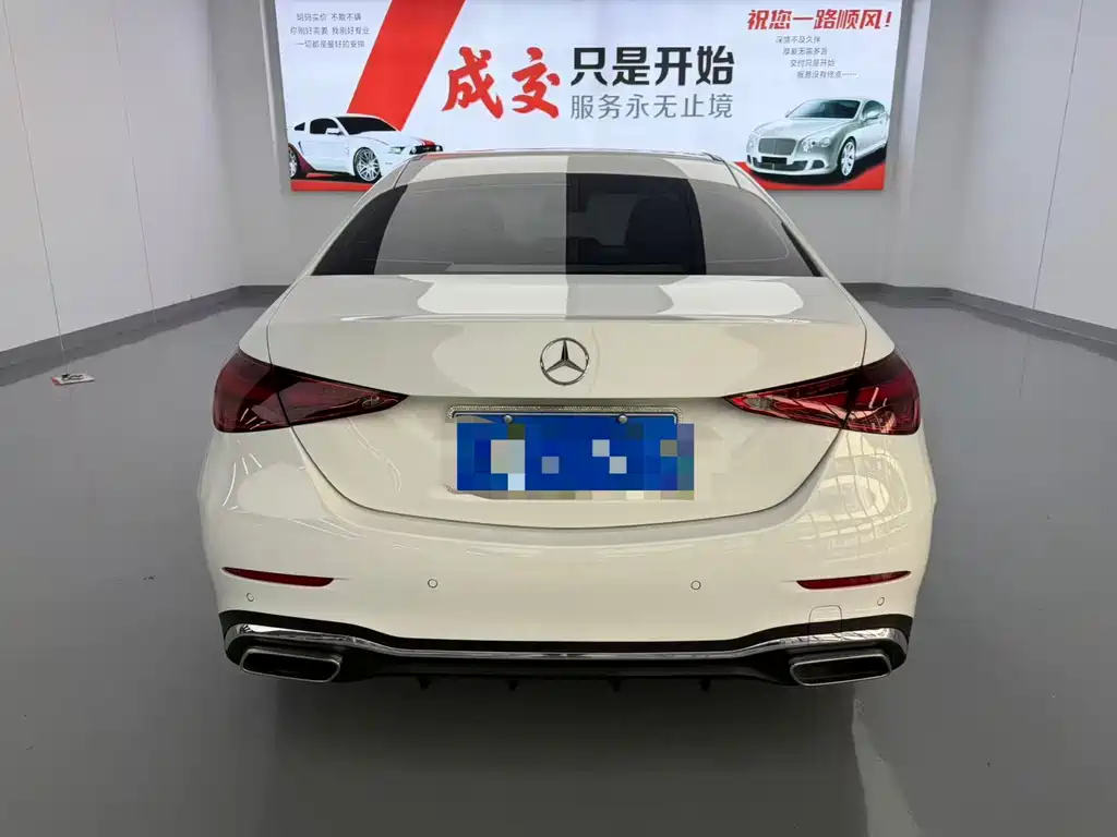 Mercedes-Benz C-Class — миниатюра 17