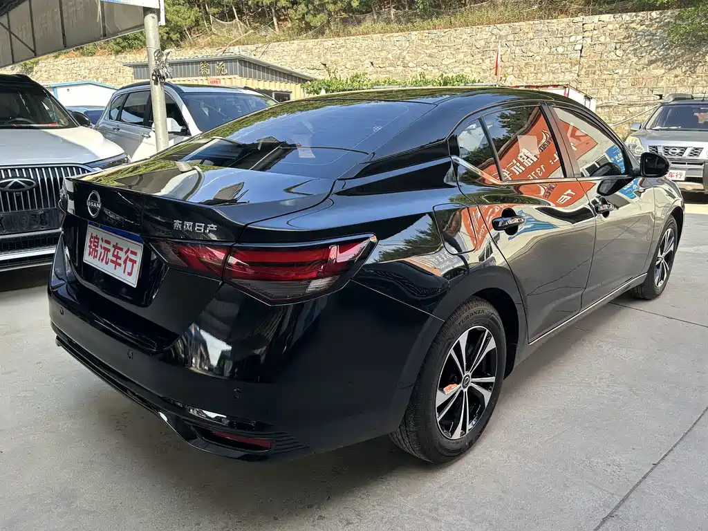 Nissan Sylphy — миниатюра 7