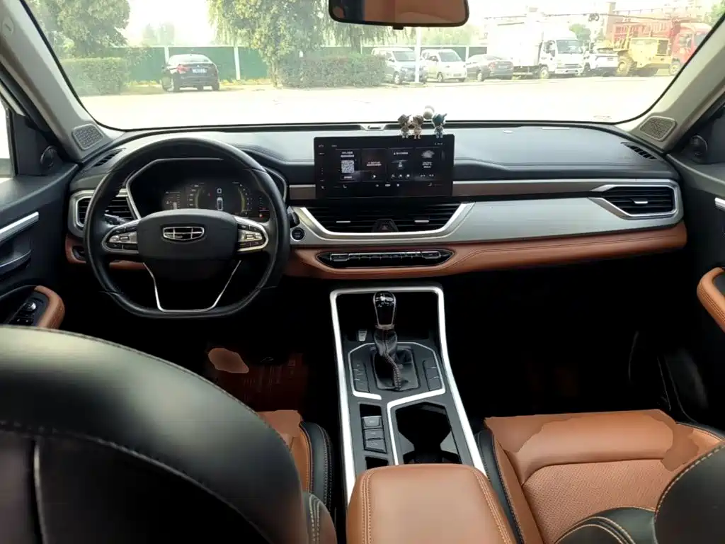 Geely Vision X6 — миниатюра 10