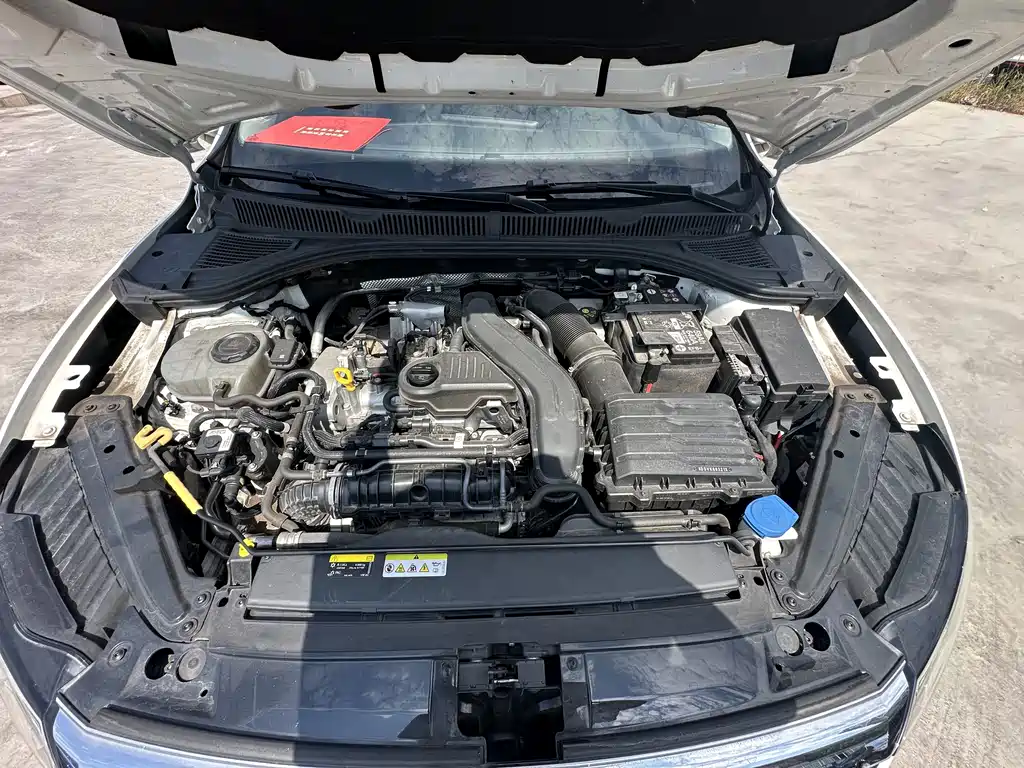 Volkswagen Sagitar — миниатюра 15
