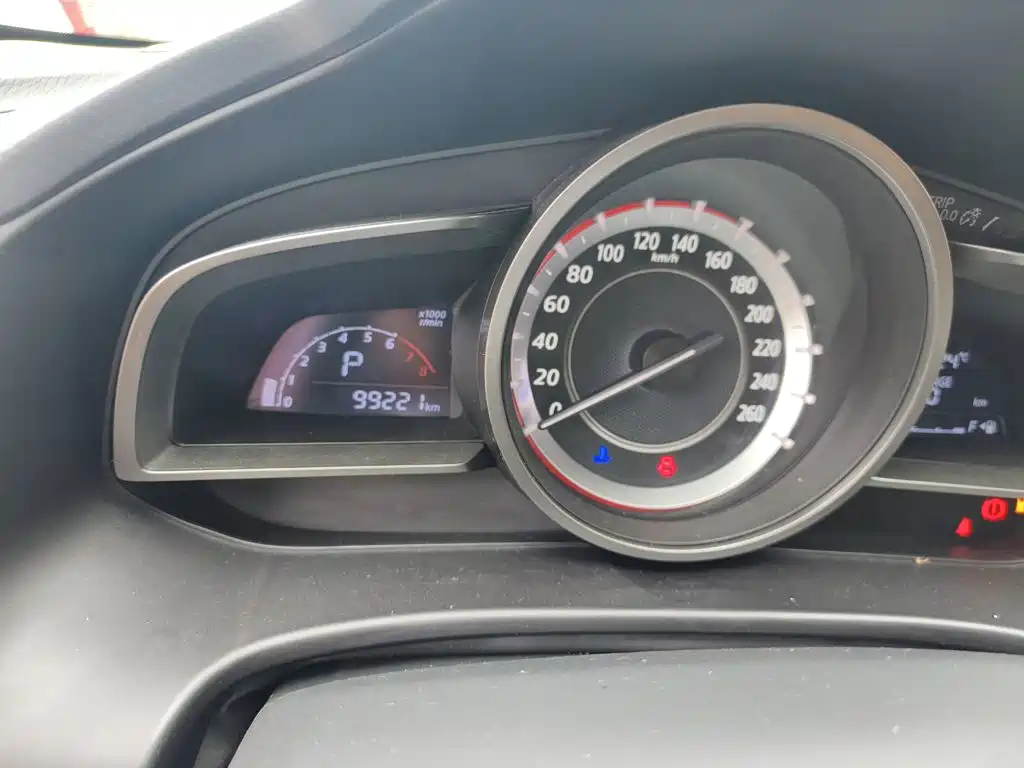 Mazda 3 Axela — миниатюра 12