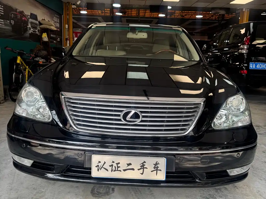 Lexus LS — миниатюра 2