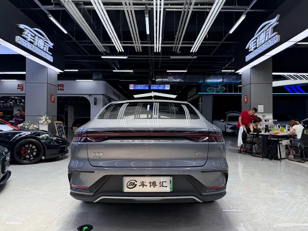 BYD Han — миниатюра 6