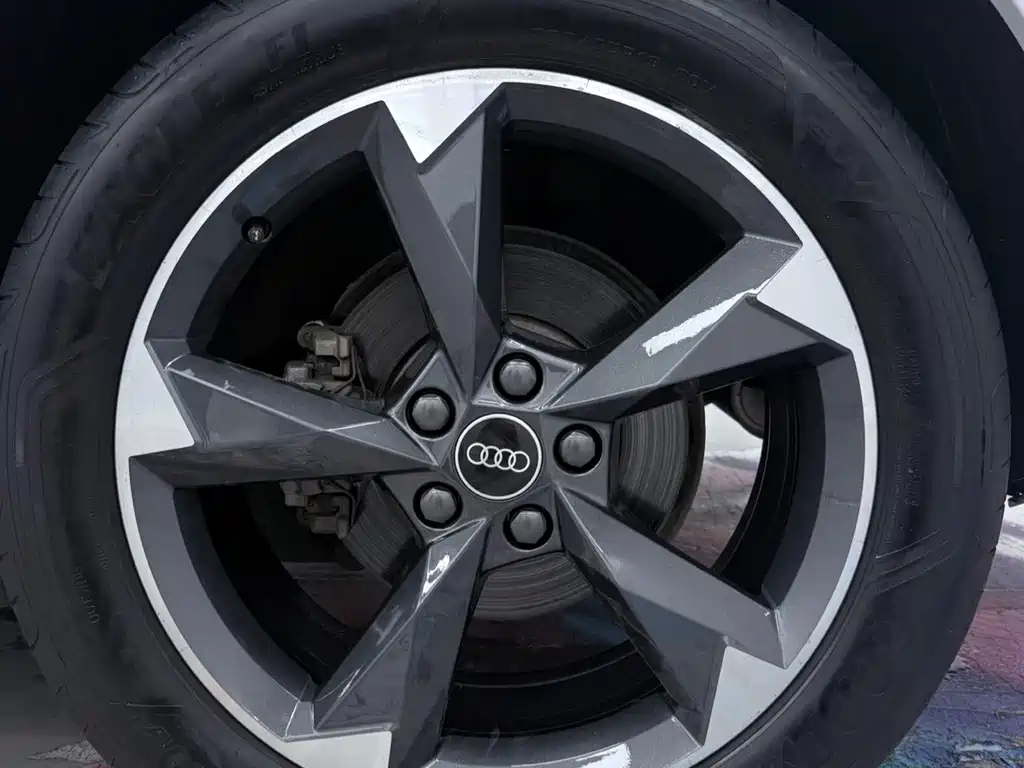 Audi Q3 — миниатюра 20
