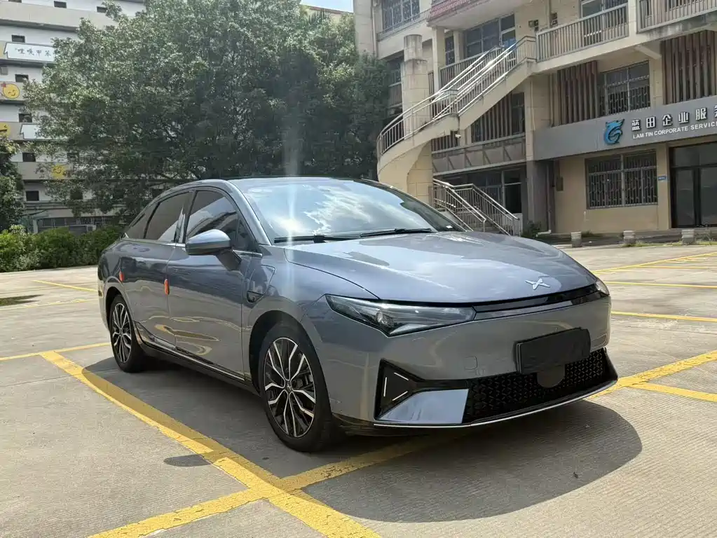 XPeng P5 — миниатюра 3