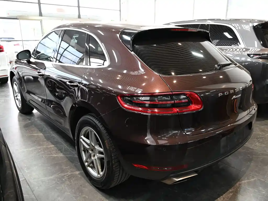 Porsche Macan 2016 Macan 2.0T