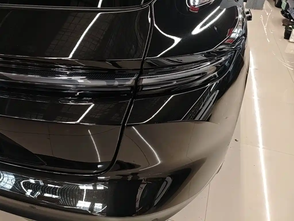 NIO ET5T — миниатюра 8