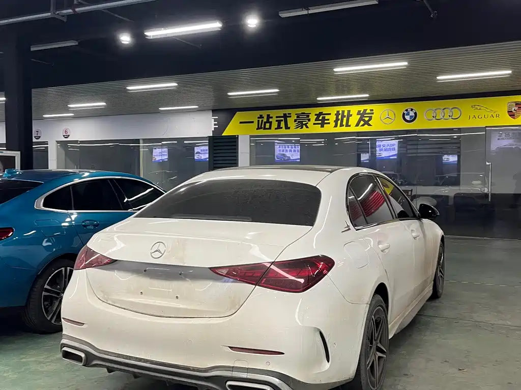 MERCEDES-BENZ C CLASS