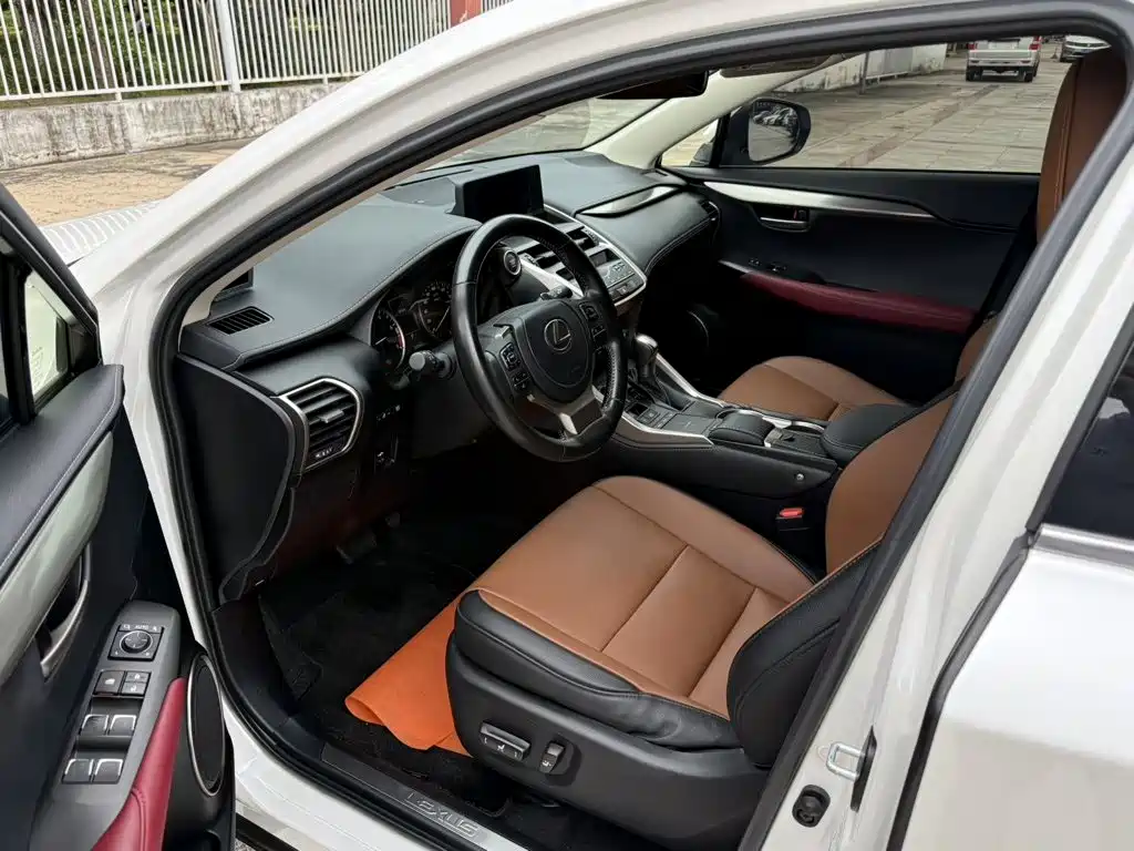 Lexus NX — миниатюра 4