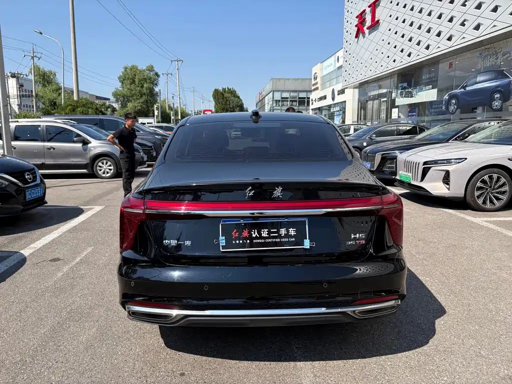 Hongqi Hongqi H5 — миниатюра 4