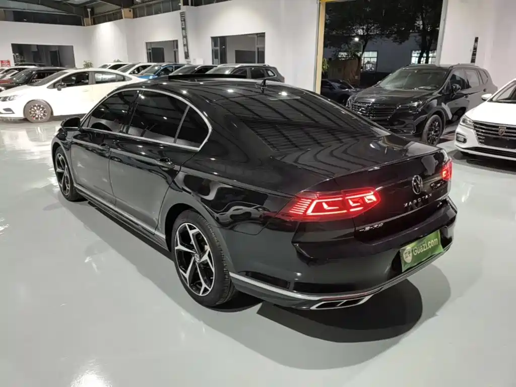Volkswagen Magotan — миниатюра 5