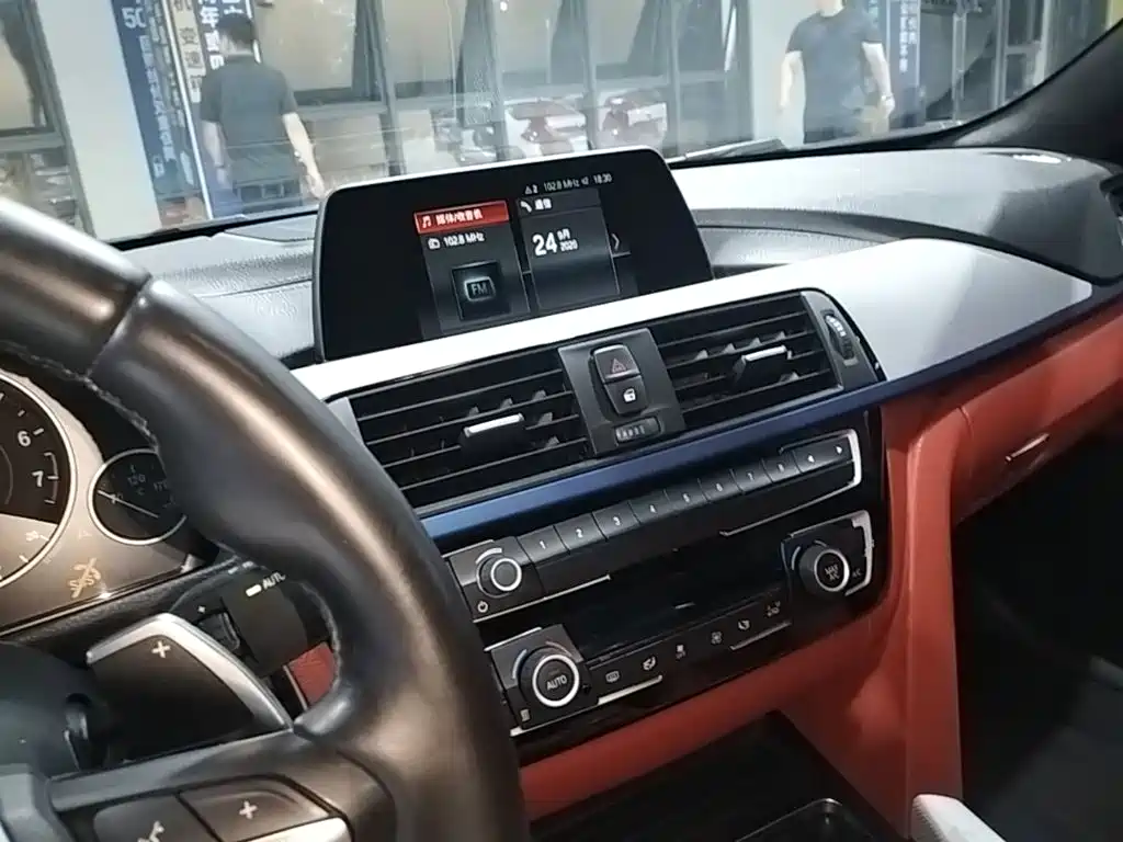 BMW 4 Series — миниатюра 13