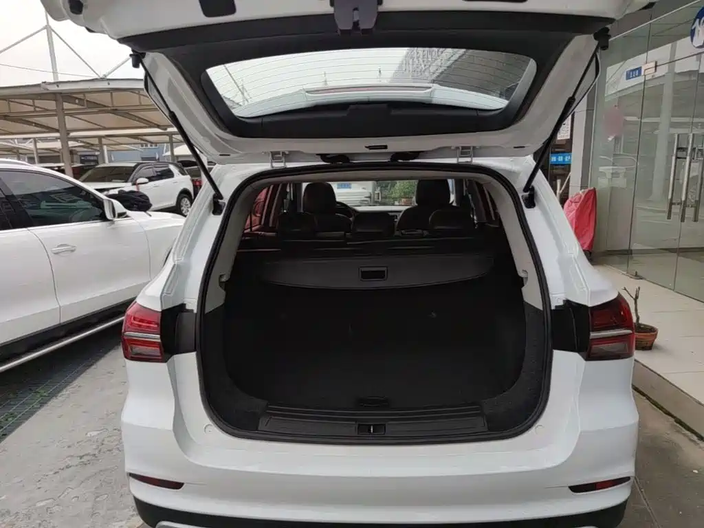 Roewe RX5 — миниатюра 19