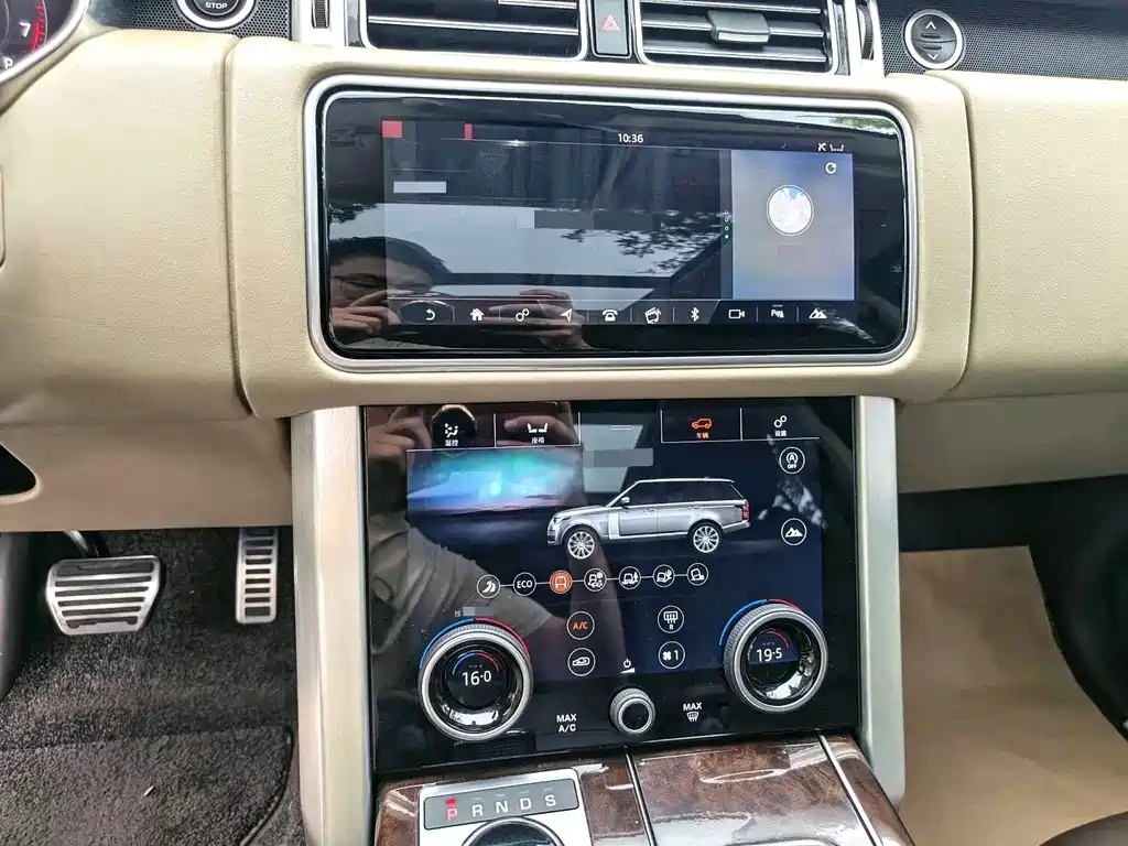 Land Rover Range Rover — миниатюра 8
