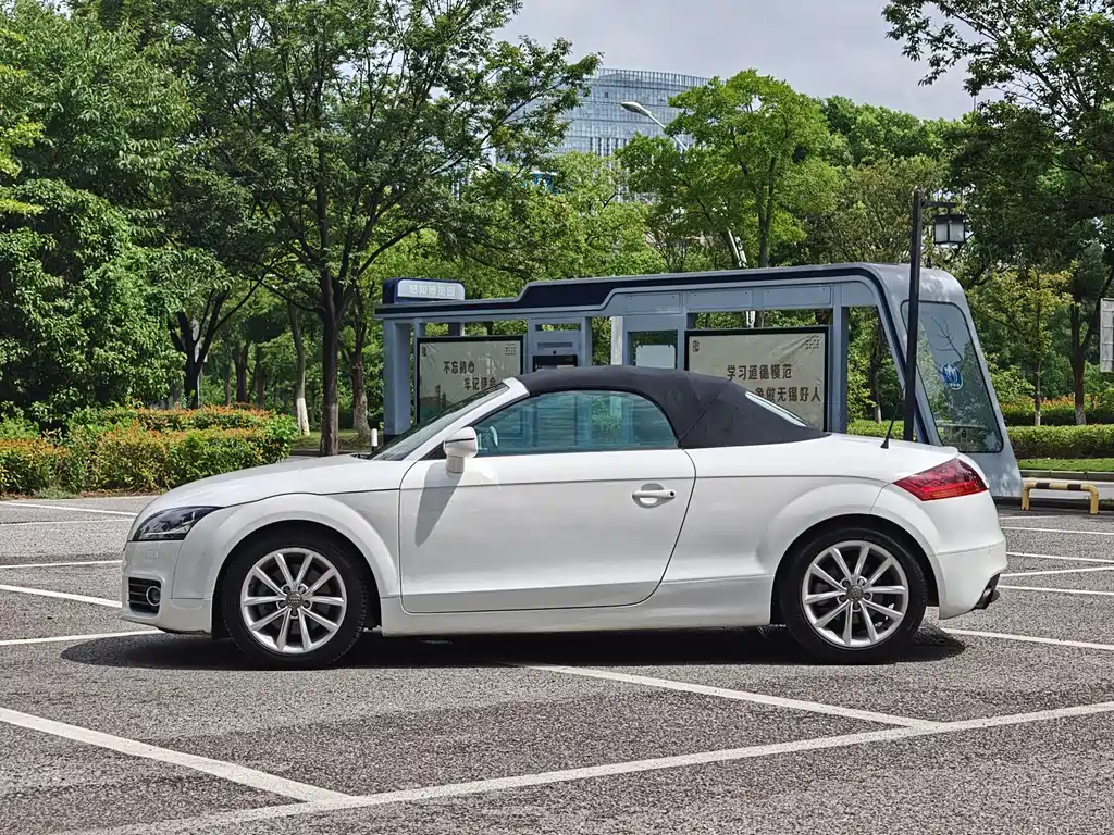 Audi TT — миниатюра 8