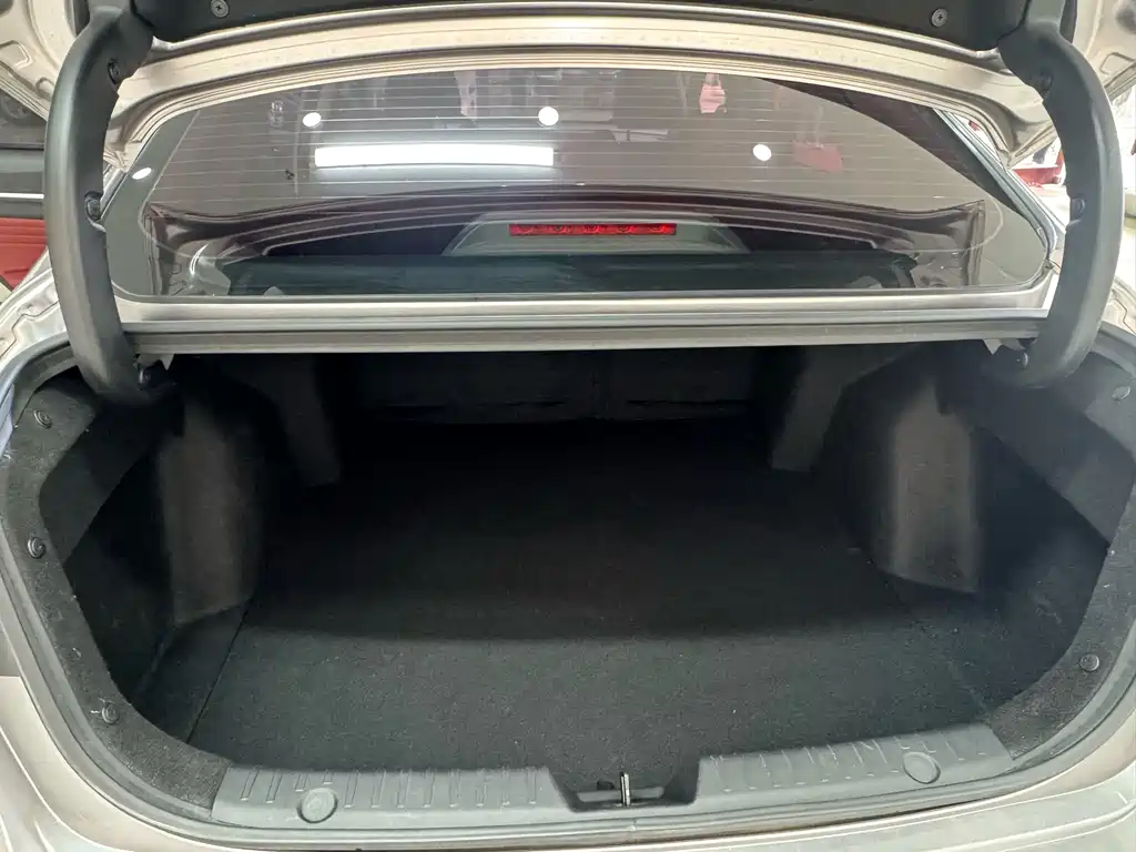 Changan Eado — миниатюра 20