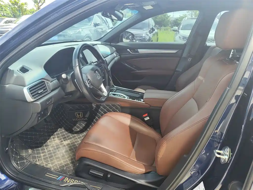 Honda Inspire — миниатюра 6