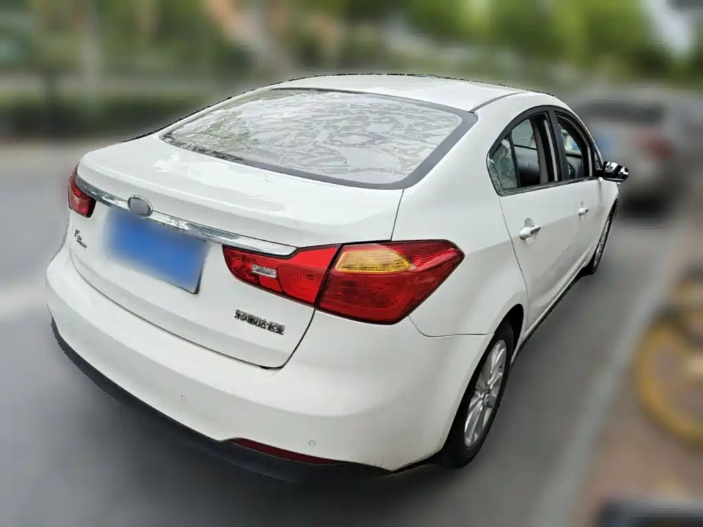 Kia K3 — миниатюра 10